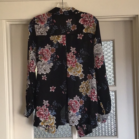 Dark Floral Blouse Kimono Jacket - Picture 6 of 6
